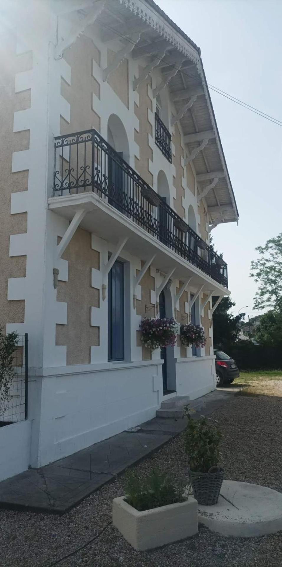 Montplaisir Bed and Breakfast Montendre Buitenkant foto