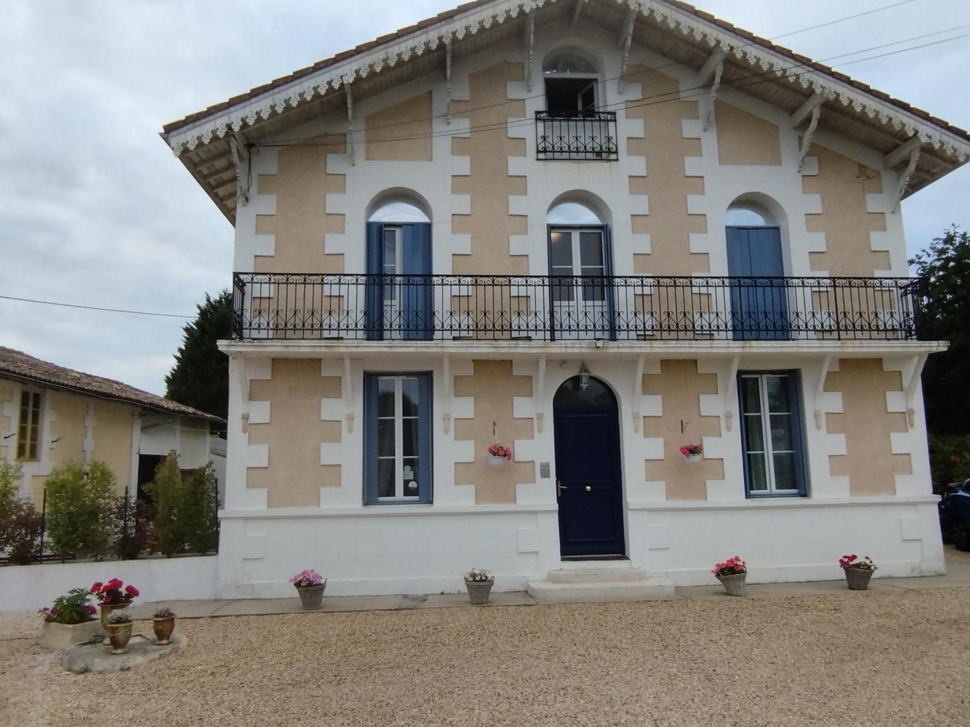 Montplaisir Bed and Breakfast Montendre Buitenkant foto