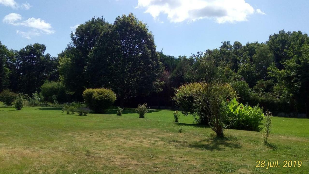 Montplaisir Bed and Breakfast Montendre Buitenkant foto